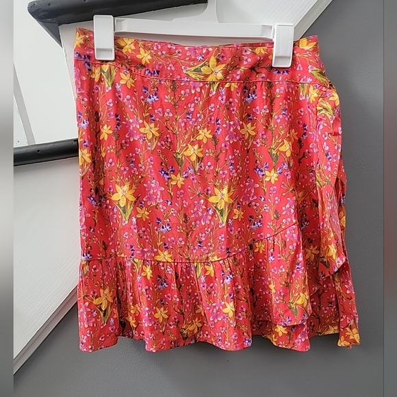 Gap size Med vintage floral wrap skirt Pockets Tie Belt NWT - Picture 2 of 5
